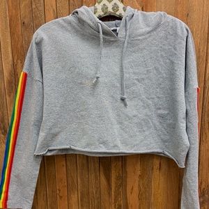 Urban Outfitters cropped sweatshirt🤩🌈 ‼️